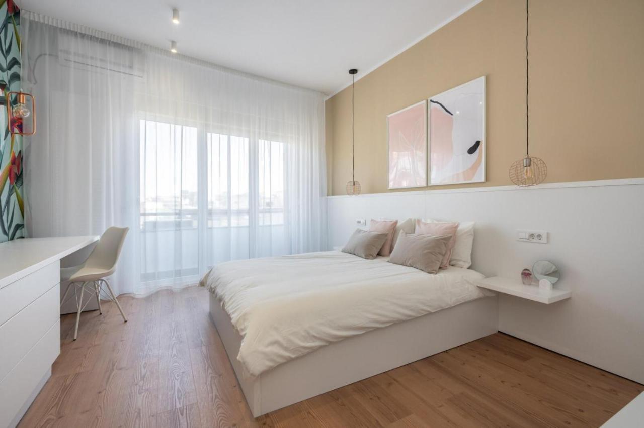 Fabulous Apartament With View In Calea Victoriei Бухарест Екстер'єр фото